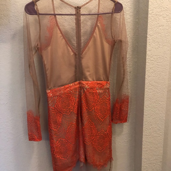 See through lace orange dress - Picture 3 of 3
